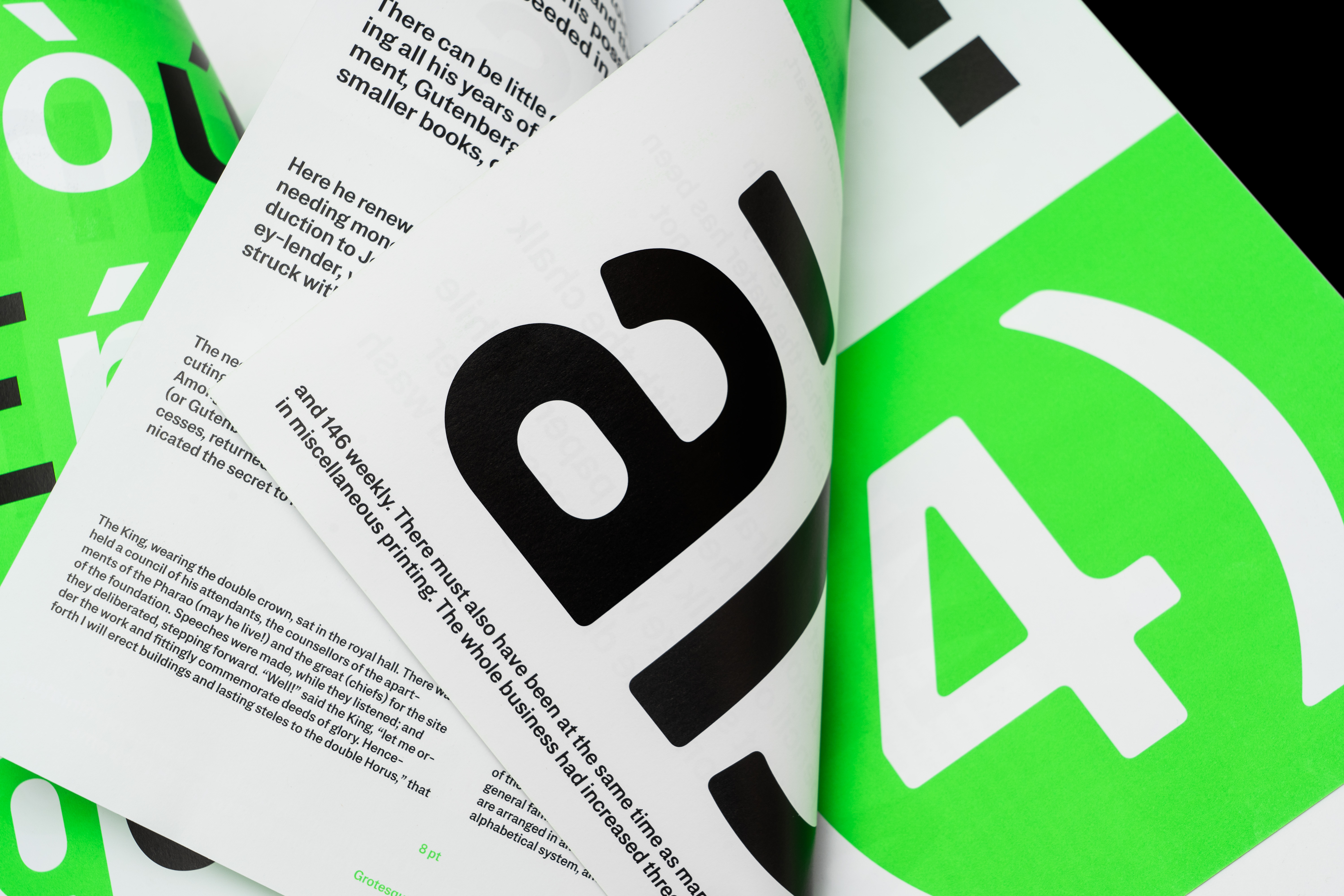 States Specimen custom font